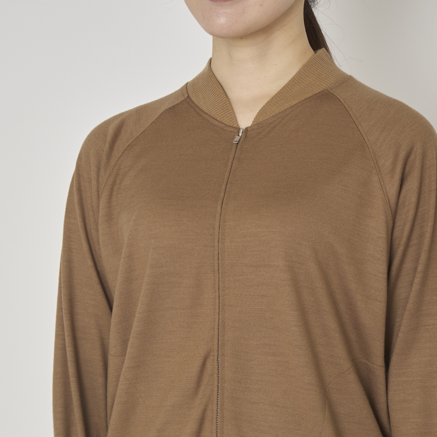 sohi/ウォッシャブルウール天竺ジップアップカーデ